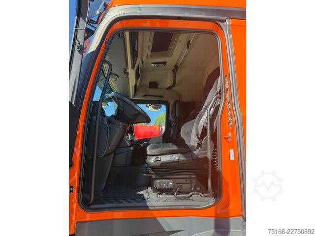 LKW mit Pritsche (offen) MERCEDES-BENZ ACTROS 2545 L Pritsche/Plane LBW 2 T*SCHIEBE*ADR