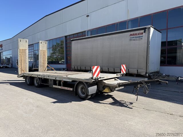 Remolque de plataforma baja Möslein TO 3 Schwebheim  3 Achs Tieflader Plato
