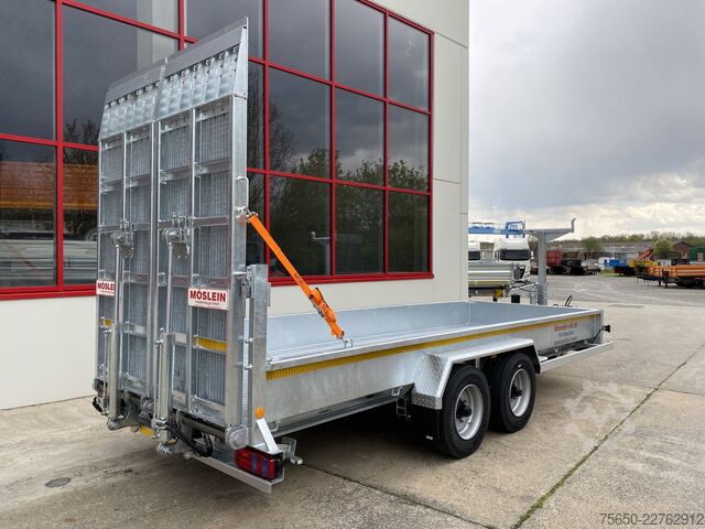 Remolque de plataforma baja Möslein TT 11-E6x2 hydr. Rampen  Tieflader für Fräsen breiten hydraulischen Rampen, Neu