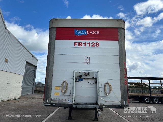 Открытый полуприцеп с тентом Schmitz Cargobull Curtainsider Standard
