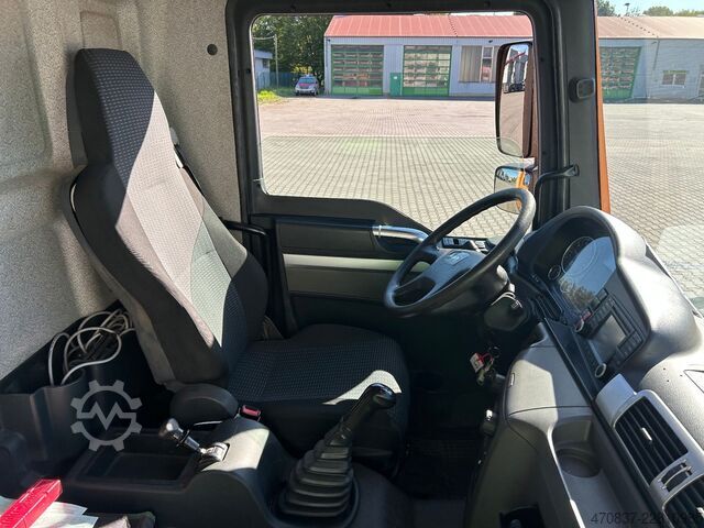 Pick-up pakettiauto MAN TGL 8.220 / Palfinger PK 7001 + Funk / EURO 6