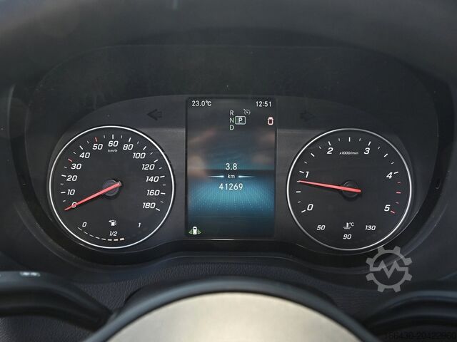 Minibus Mercedes-Benz Sprinter 317 CDI Tourer Lang (2-2-2-3) AHK 36