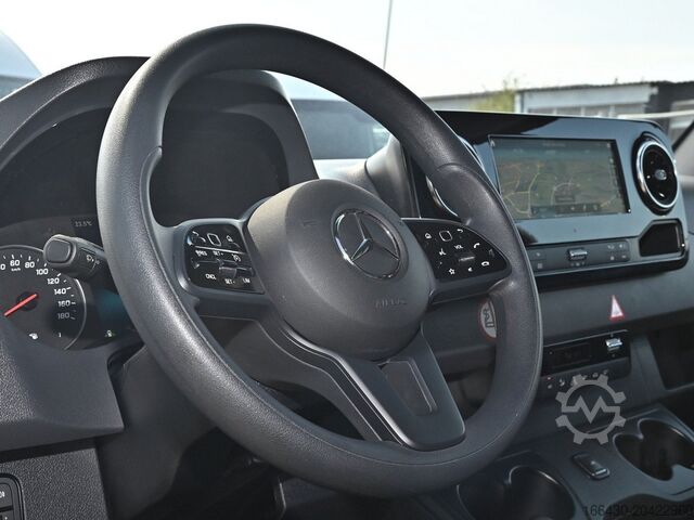 Minibus Mercedes-Benz Sprinter 317 CDI Tourer Lang (2-2-2-3) AHK 36