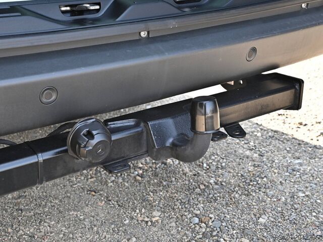 Minibus Mercedes-Benz Sprinter 317 CDI Tourer Lang (2-2-2-3) AHK 36