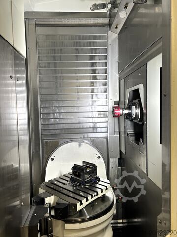 5-axis universal machining center GROB G350