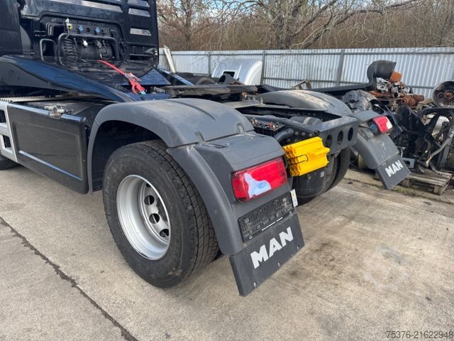 Standard SZM MAN TGX 18.480 Unfallschaden/damaged Retarder