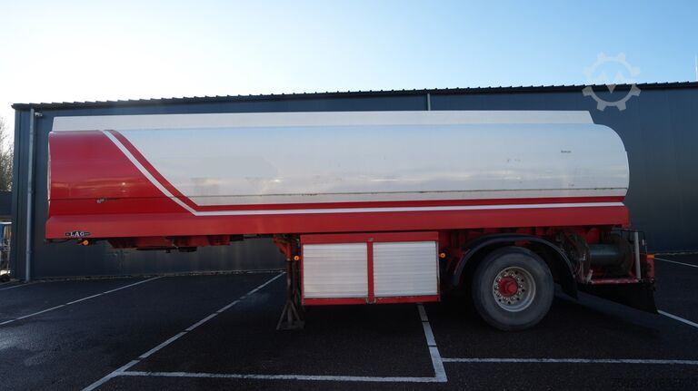 Tanklaster LAG ADR fuel tank trailer