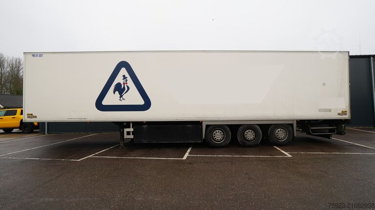 Refrigerated/frozen transport Chereau 3 Axle frigo trailer with THERMO KING SLX 300
