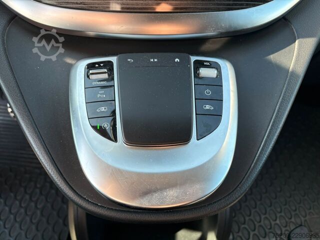Minibús MERCEDES-BENZ 250d extralang/KLIMA/KAM/NAVI/LED/7-Sitzer Leder