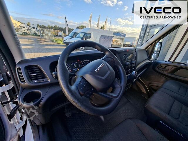 Fourgon tôlé IVECO Daily 35C16H Koffer / LBW / Klima / Bluetooth