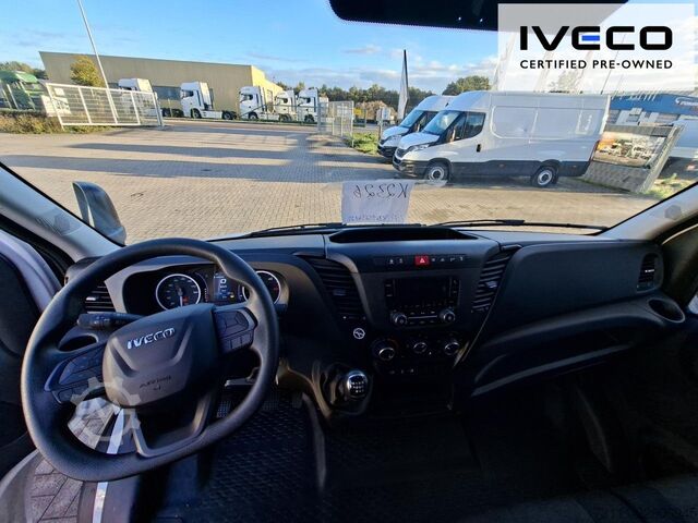 Fourgon tôlé IVECO Daily 35C16H Koffer / LBW / Klima / Bluetooth