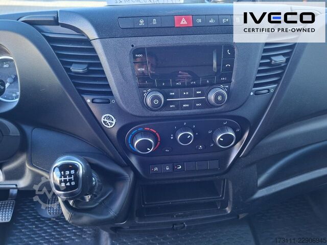 Fourgon tôlé IVECO Daily 35C16H Koffer / LBW / Klima / Bluetooth