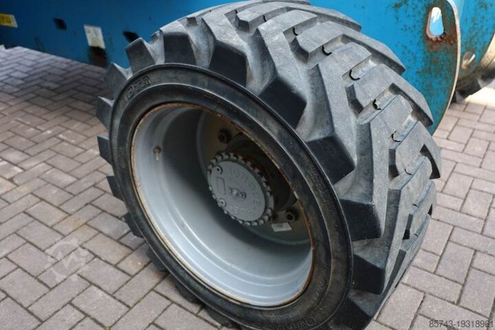 ืคืืืคืืจืืช ืขืืืื ืืืกืงืืคืืช ืืคืจืงืืช Genie Z80/60 Diesel, 4x4x4 Drive, 26m Working Height, 18