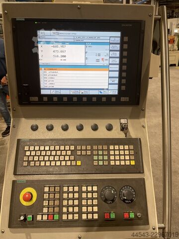 Vertikales Bearbeitungszentrum Hedelius C 80 Magnum
