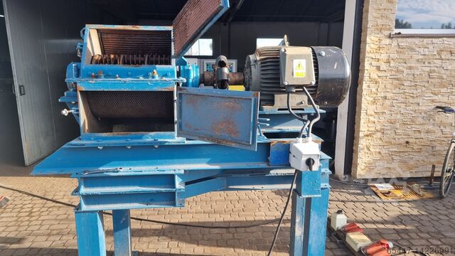 30kW flail mill for woodchips 