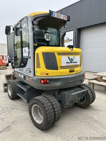 حفارة ذات عجلات Wacker Neuson EW65 (8946)