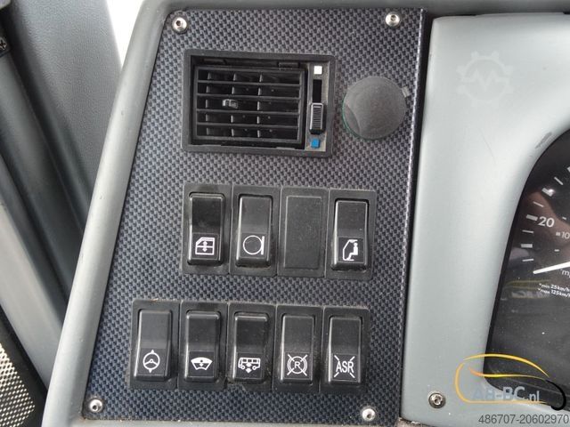 Kaupunkienvälinen linja-auto VAN HOOL T915 Atlino 50  Sitze euro 5