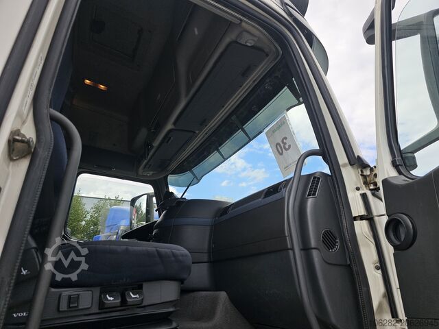 Hookloader Volvo FH520 6x4 Multilift SAWO 20T