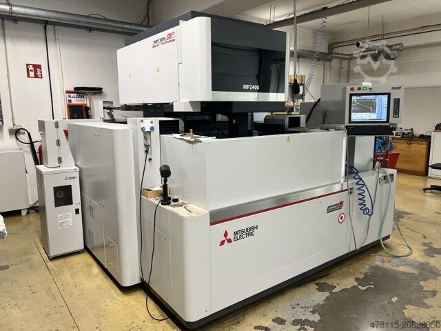 Máy EDM dây Mitsubishi MP2400