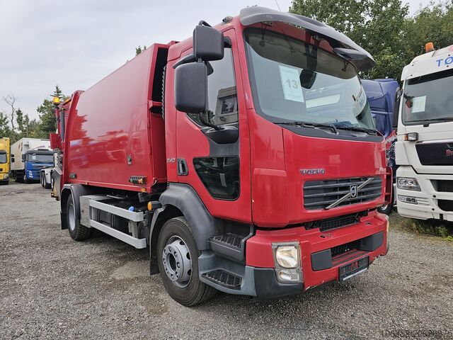 Garbage truck Volvo FL240 mit NTM 12cub K-2KMAXI 7.9+4.1 EUR