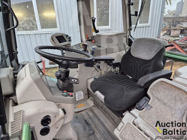 Traktors Fendt 412 Vario