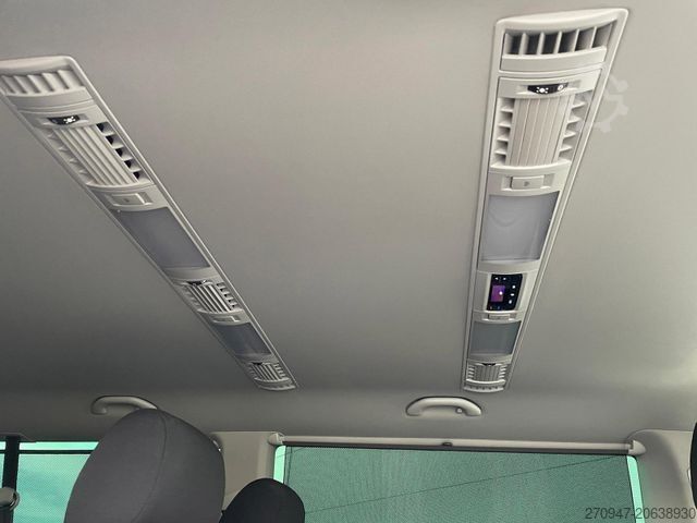 Minibus VOLKSWAGEN T6.1 Caravelle Comfortl LR 4M NAV el. Trittstufe