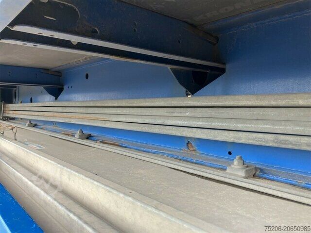 Naczepa otwarta z plandeką Krone Profi Liner SDP 27 eLB4-CS