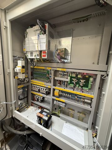 Pionowe centrum obróbcze CNC QUASER MV 184 P/12B