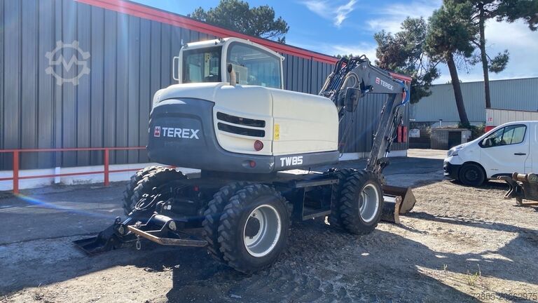  Terex Tw 85 Schaeff with 3 buckets and forks