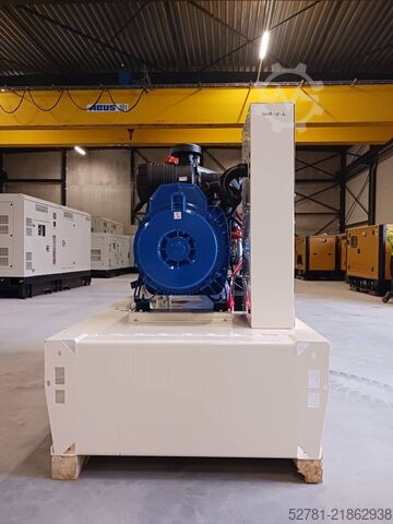 วัสดุผสม FG Wilson P110-3 - 110 kVA Open Genset - DPX-16008-O