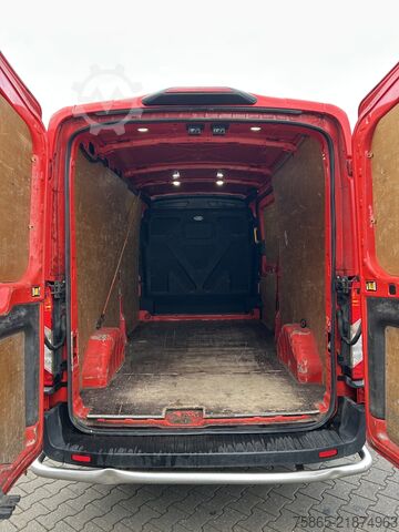 Slēgtais furgons Ford Transit 2.0 TDCI Trend / 196 dkm / L3 H2 / NL Van
