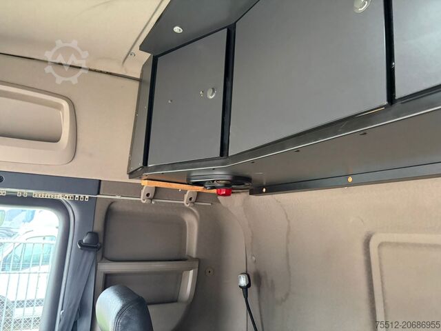 Standard-SZM Scania R 450 / Crown Edition  / Retarder / TUV: 8-2026...