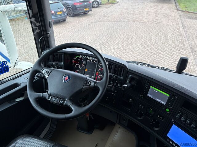 Standard-SZM Scania R 450 / Crown Edition  / Retarder / TUV: 8-2026...