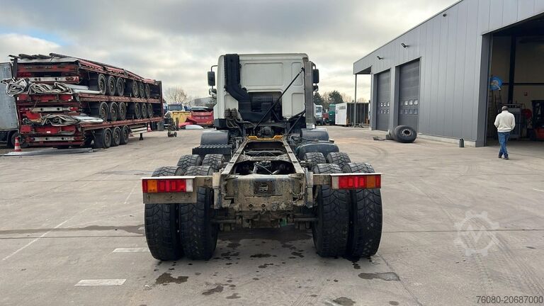 Šasija sa vozačkom kabinom DAF CF 85.380 (EURO 4 / BOITE MANUELLE / MANUAL GEA...