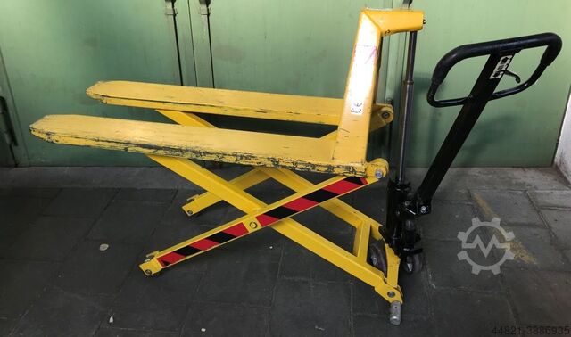 Scissor Palle Lift WTC AB Schweden WTC Scissor lift 1999