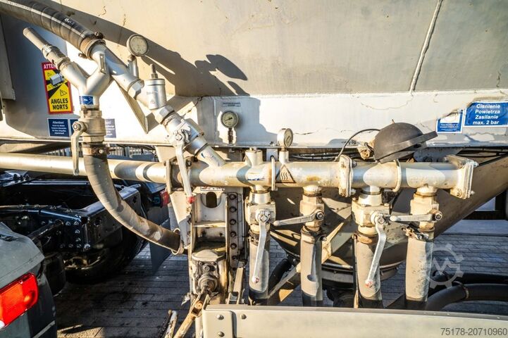 Serbatoio FELDBINDER 37.000 L -3 COMP. CEMENT/CIMENT/ZEMENT