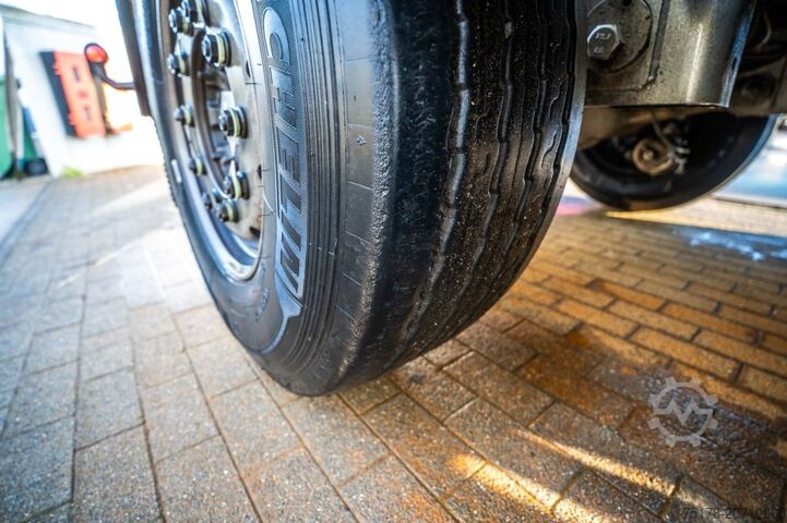 Serbatoio FELDBINDER 37.000 L -3 COMP. CEMENT/CIMENT/ZEMENT