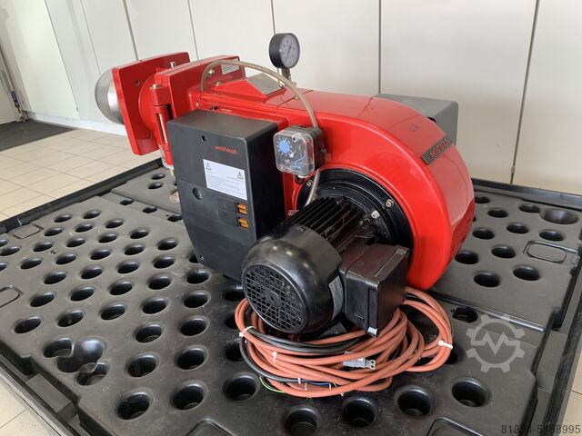 Plynový hořák G3-1E 630kW Weishaupt WM-G3/1-E Gasbrenner 630kw ZD