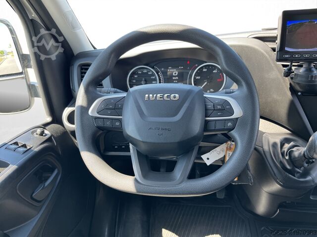 Kastiga kaubik IVECO Daily Koffer LBW Klima
