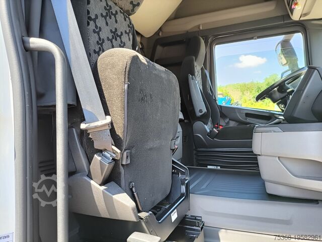 Chassi lastbil SCANIA R 450