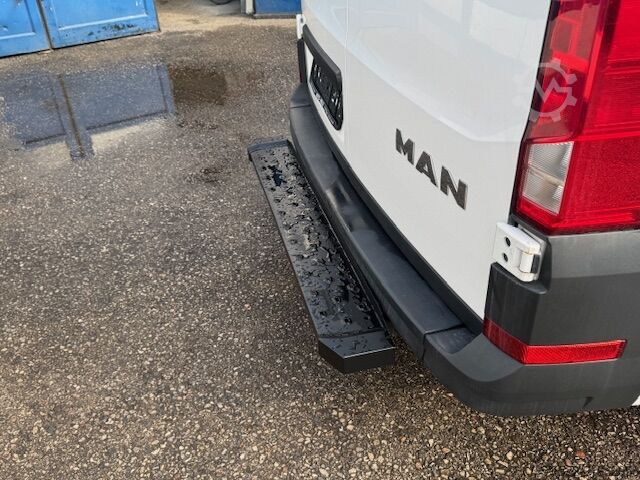Aukštas ir ilgas furgonas MAN TGE 3.180 4x4 L4 H3 - wenig Kilometer