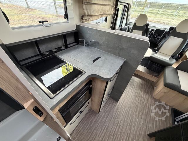 รถบ้านแบบบูรณาการ MILLER M-Liner 1