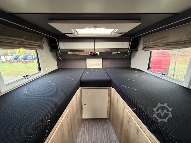 รถบ้านแบบบูรณาการ MILLER M-Liner 1