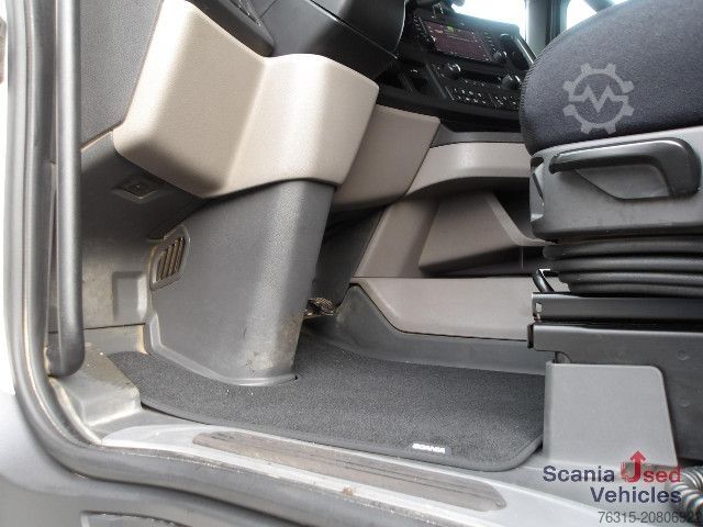 Standardni tegljač Scania R 460 NA - HYDRAULIK - HIGHLINE - 2x TANKs - ACC -