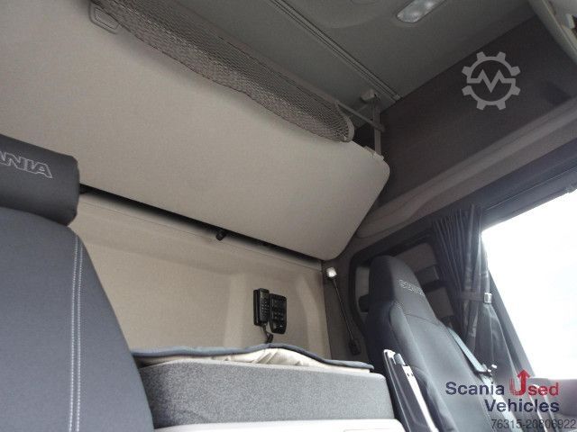 Standardni tegljač Scania R 460 NA - HYDRAULIK - HIGHLINE - 2x TANKs - ACC -