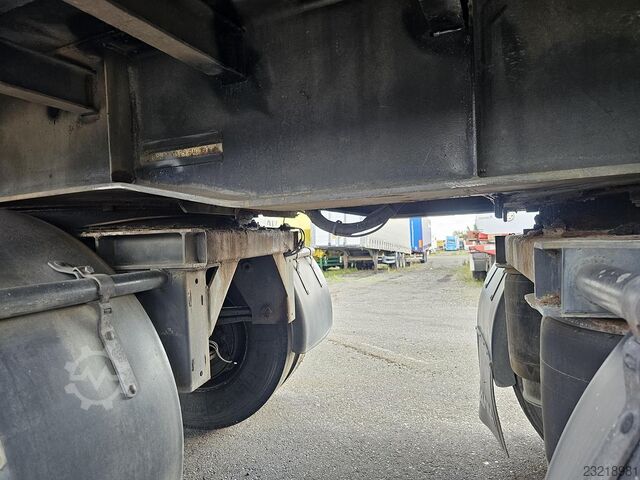 ১৯৯৫ JUMBO DO 300 S / ২টি স্টিয়ারড অ্যাক্সেল / BPW ড্রাম ব্রেক / ডাবল টায়ার / লিফট অ্যাক্সেল JUMBO DO 300 S/   2 X STEERING /BPW DRUM / DOUBLE TIR...