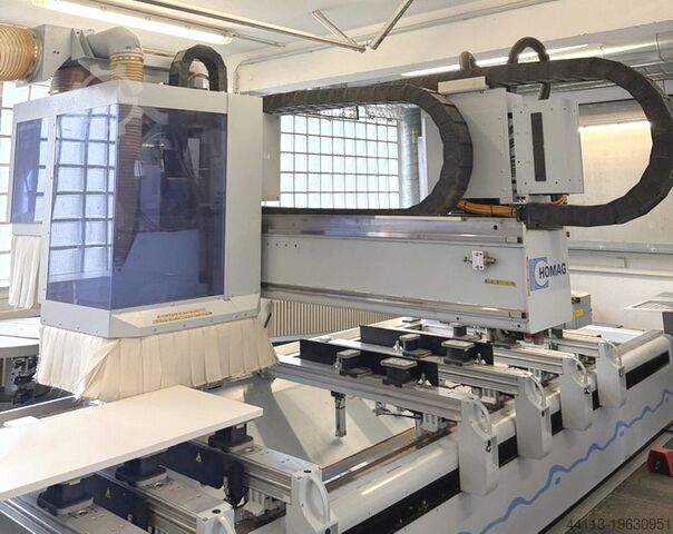 Centre usinage CNC (avec Plaquage Chants HOMAG BAZ 222 / 40 / K