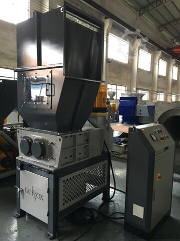 Dvojhriadeľový drvič Genox M400
