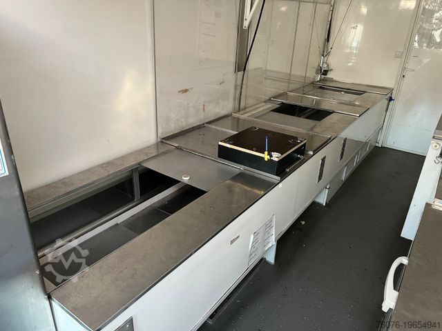 Fourgon personnalisé IVECO 70C17 Fleisch Theke Solar Heizung Kühler Kamera
