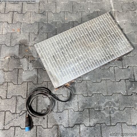 Mágneses tokmány UNBEKANNT 900x505x110mm